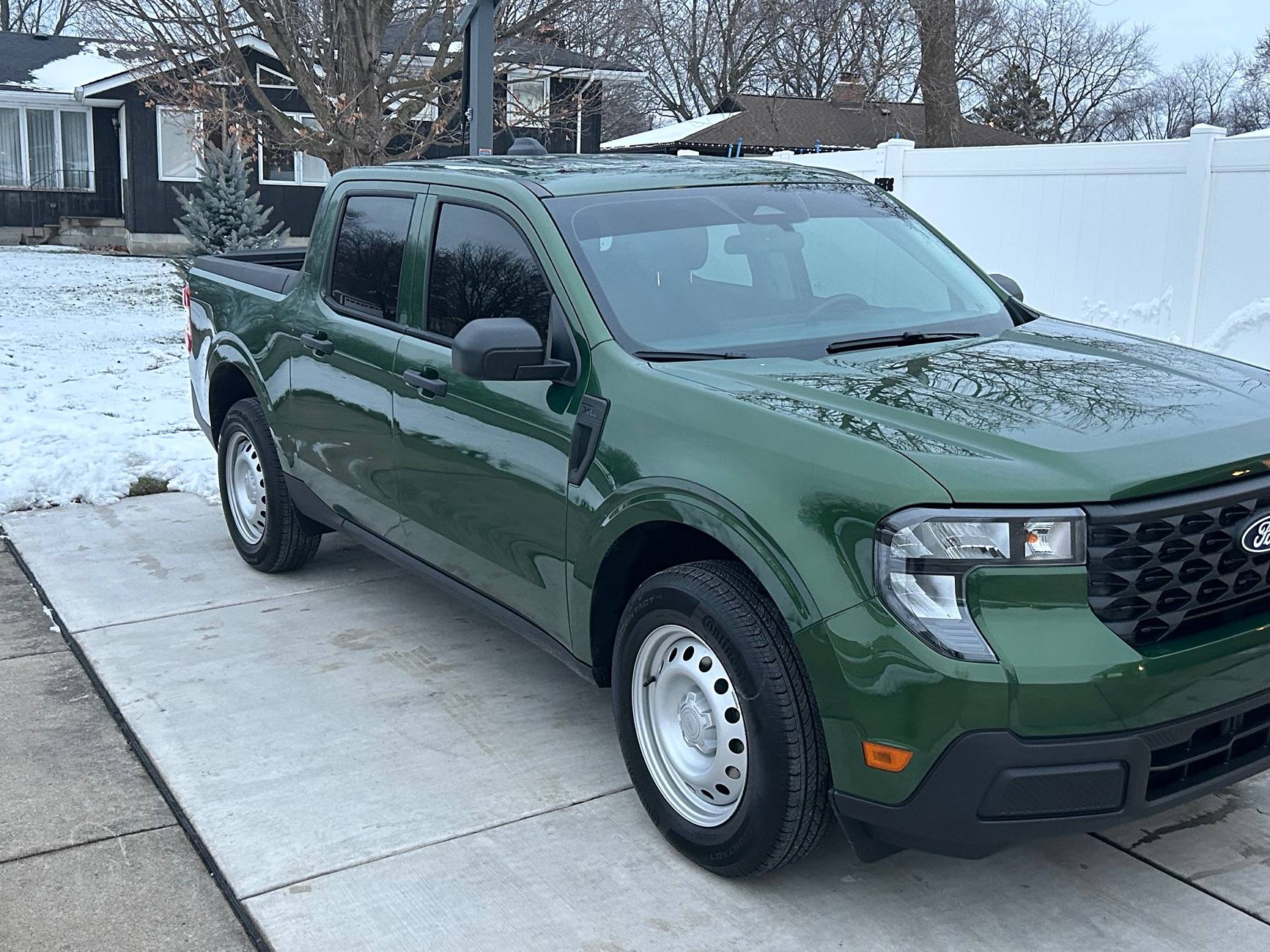 Ford Maverick Picked Up New 2025 Maverick XL Eruption Green IMG_8575