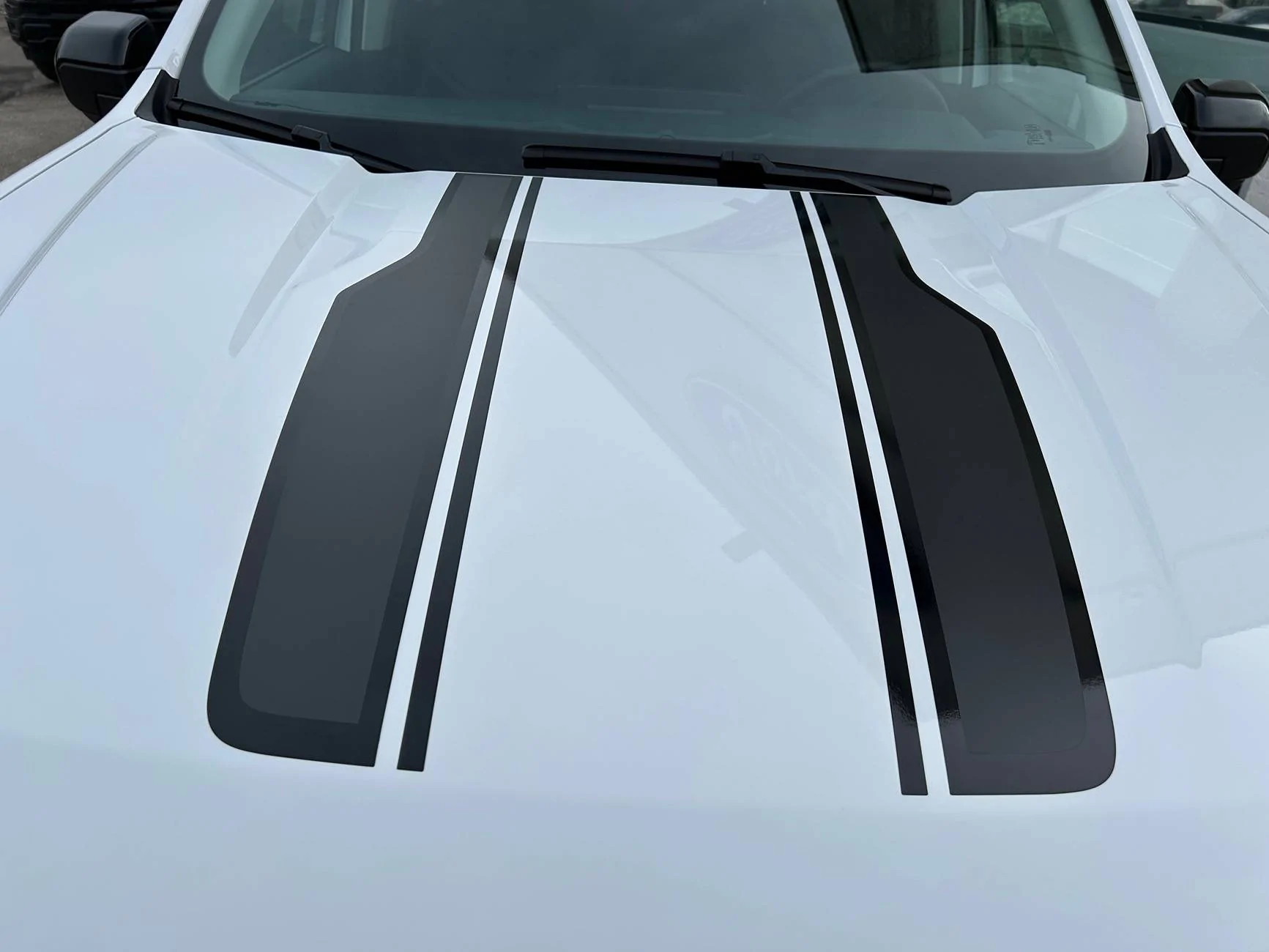 Ford Maverick Black Appearance Package (BAP) Hood Graphics - XLT vs Lariat (photos) IMG_4748