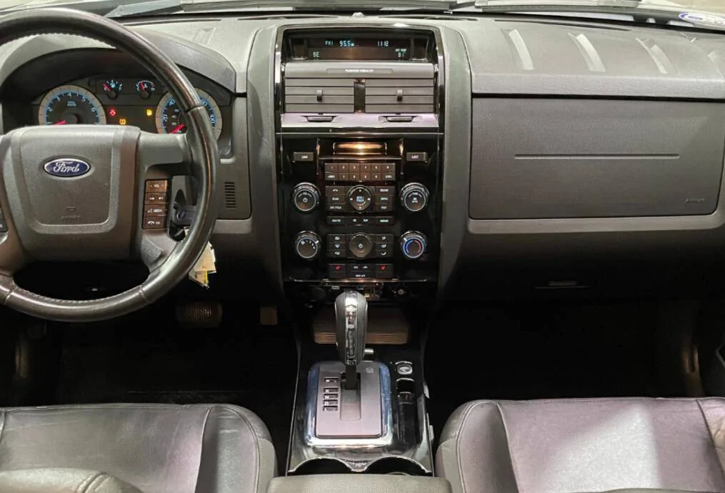 Ford Maverick Give me buttons ! Screenshot