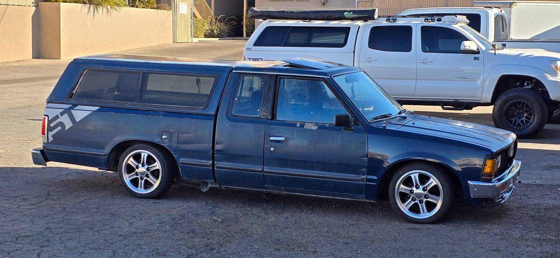 Ford Maverick Slammed on Silver's Coilovers (23 Hybrid Lariat) 720 ST