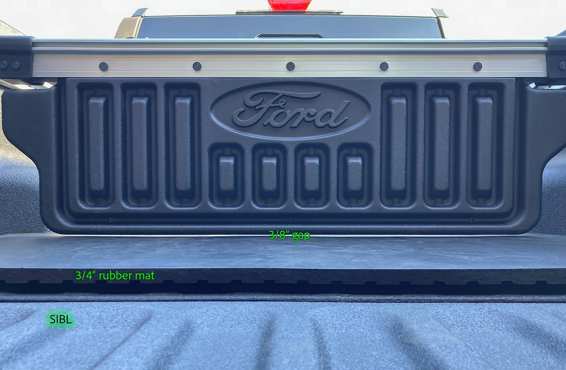 Ford Maverick Value-added accessories divider