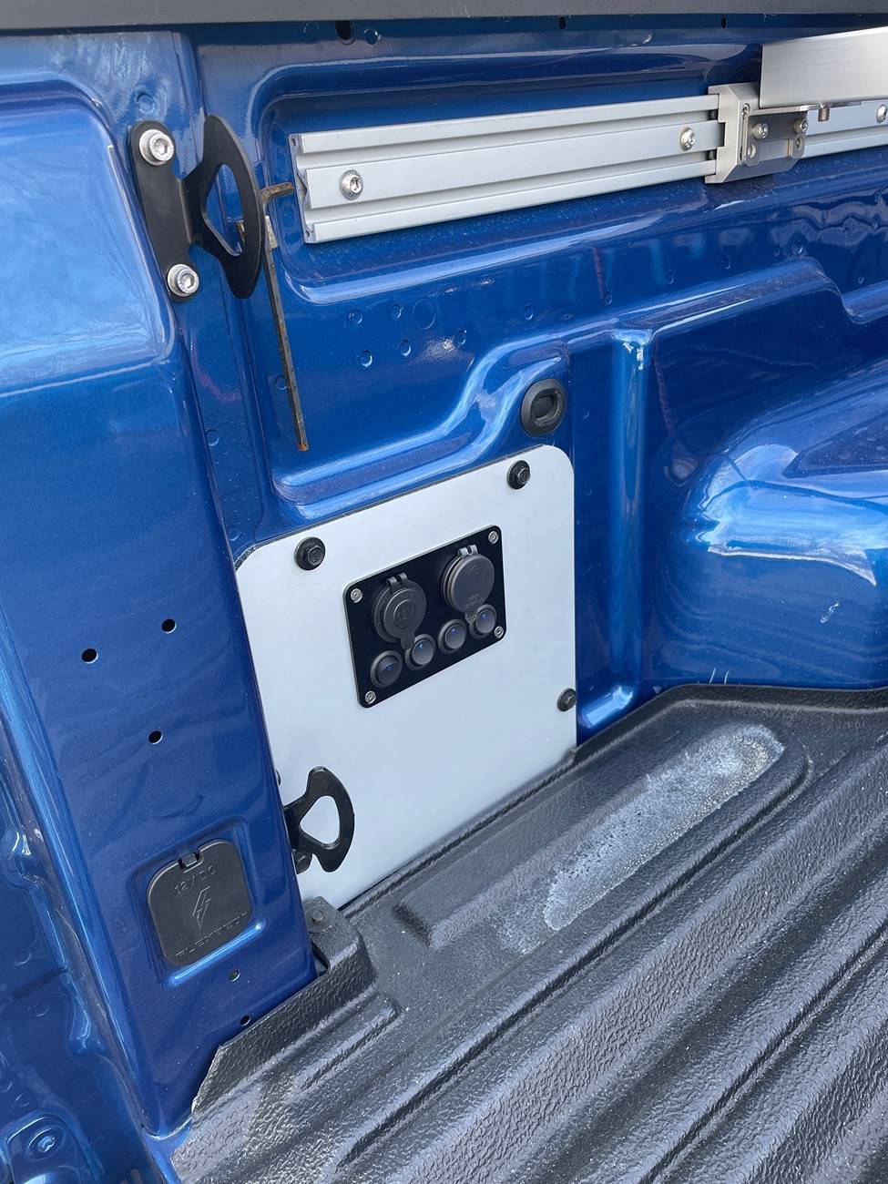 Ford Maverick 12v Charger Panel Mod for Bed Cubby IMG_6760