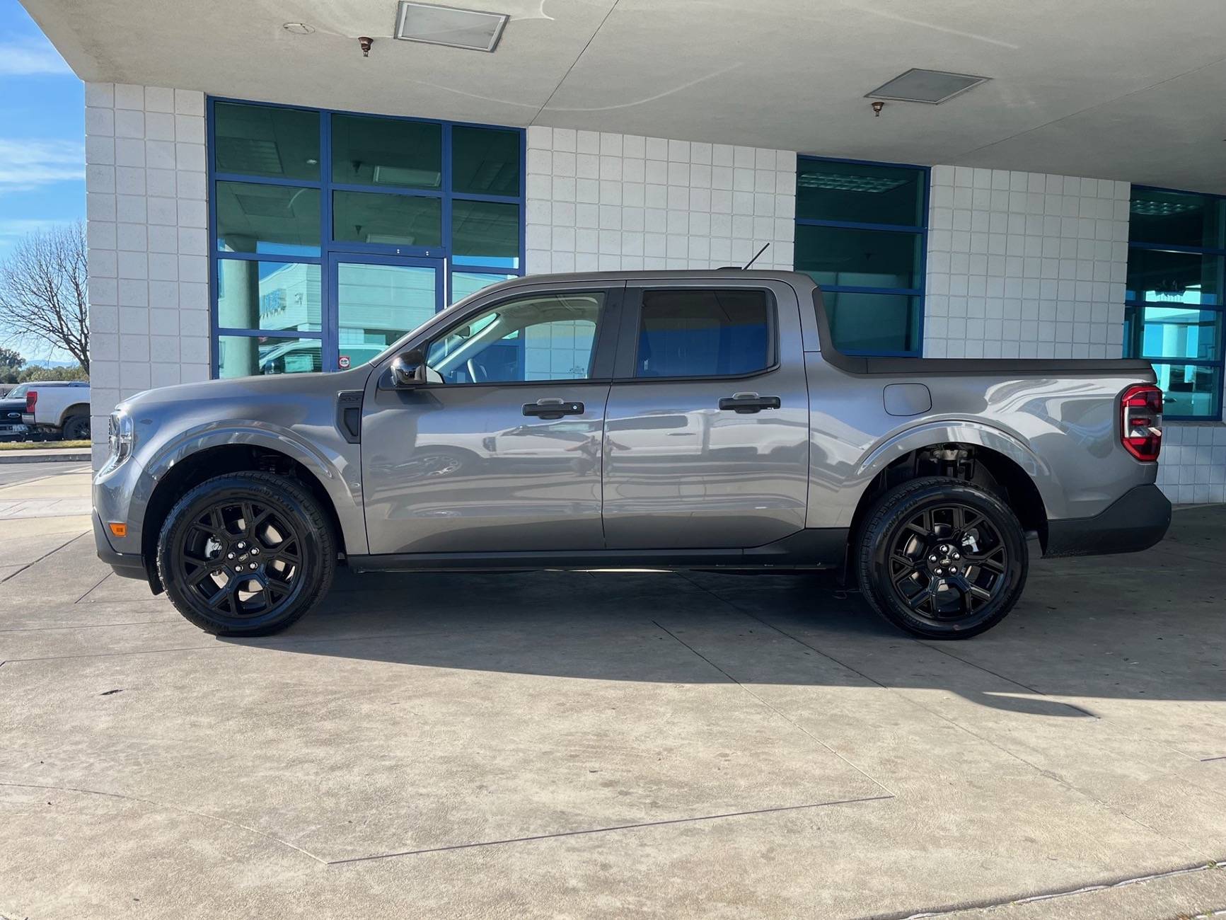 Ford Maverick CARBONIZED GRAY Maverick Photos Thread M1