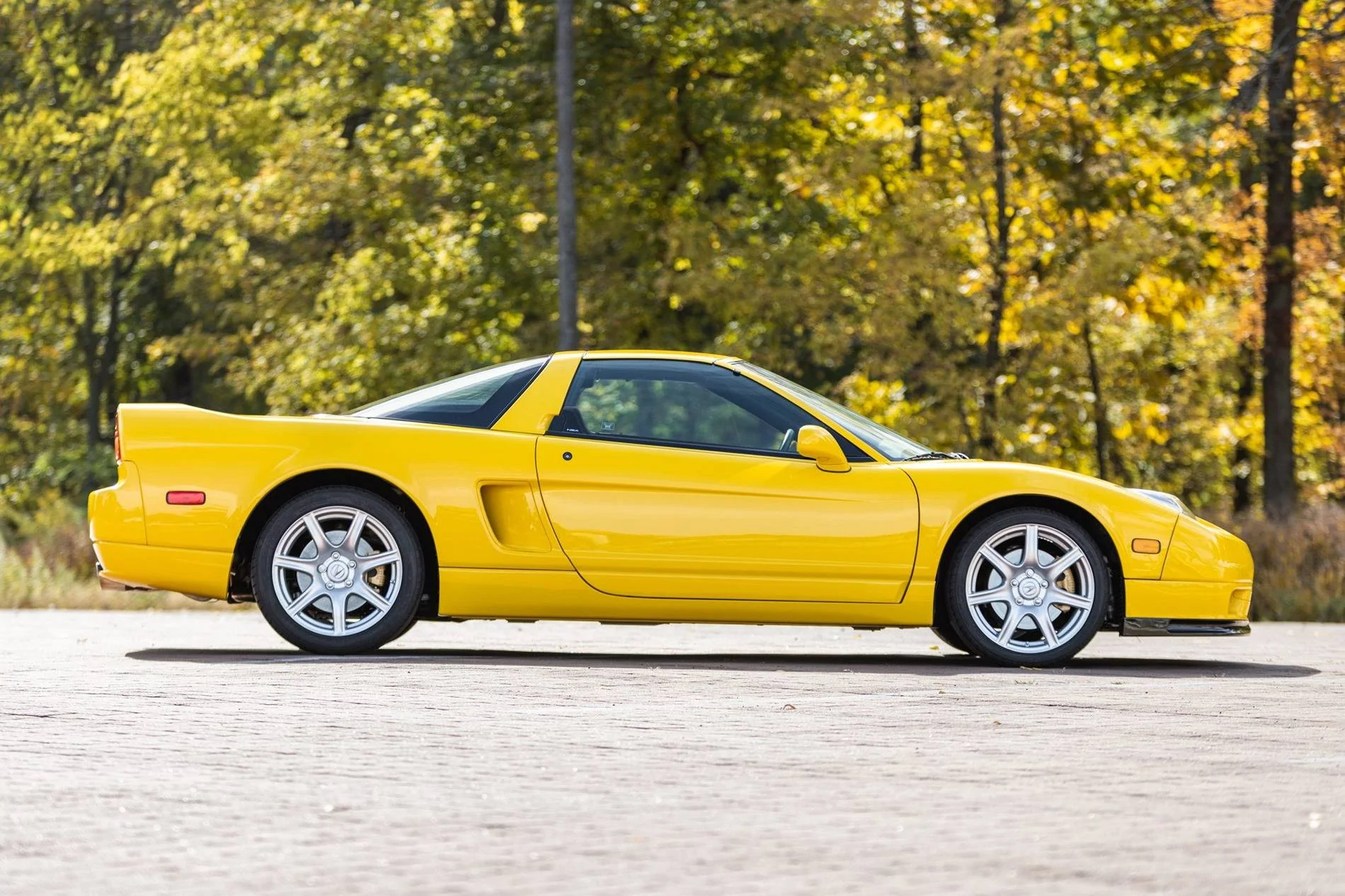 Ford Maverick Your Other Rides!? 2002_acura_nsx-t_2002_acura_nsx-t_72bb13e3-2f97-45ea-8508-1d8b10a03a36-yYoWin-93018-93019-sca