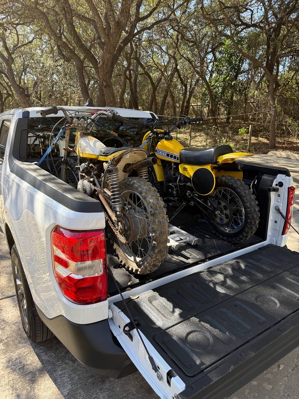 Ford Maverick Hauling dirt bike IMG_0713