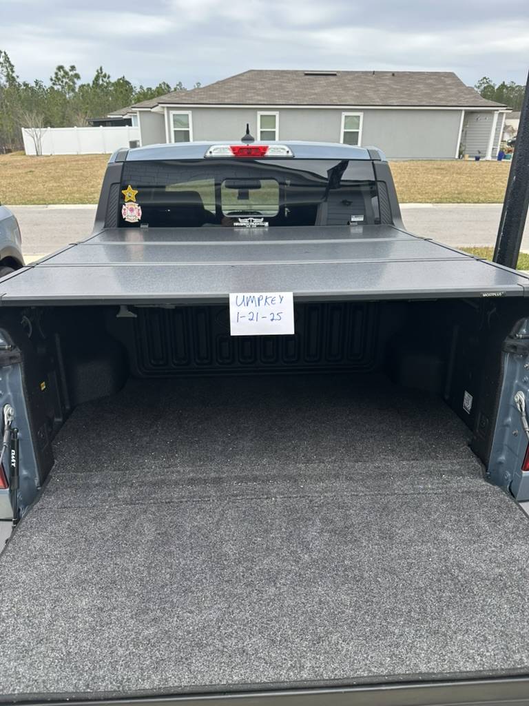 Ford Maverick Most Plus hard tri-fold Tonneau cover CA0AE789-623B-4D60-95F0-DF3F754F7F7B_1_105_c