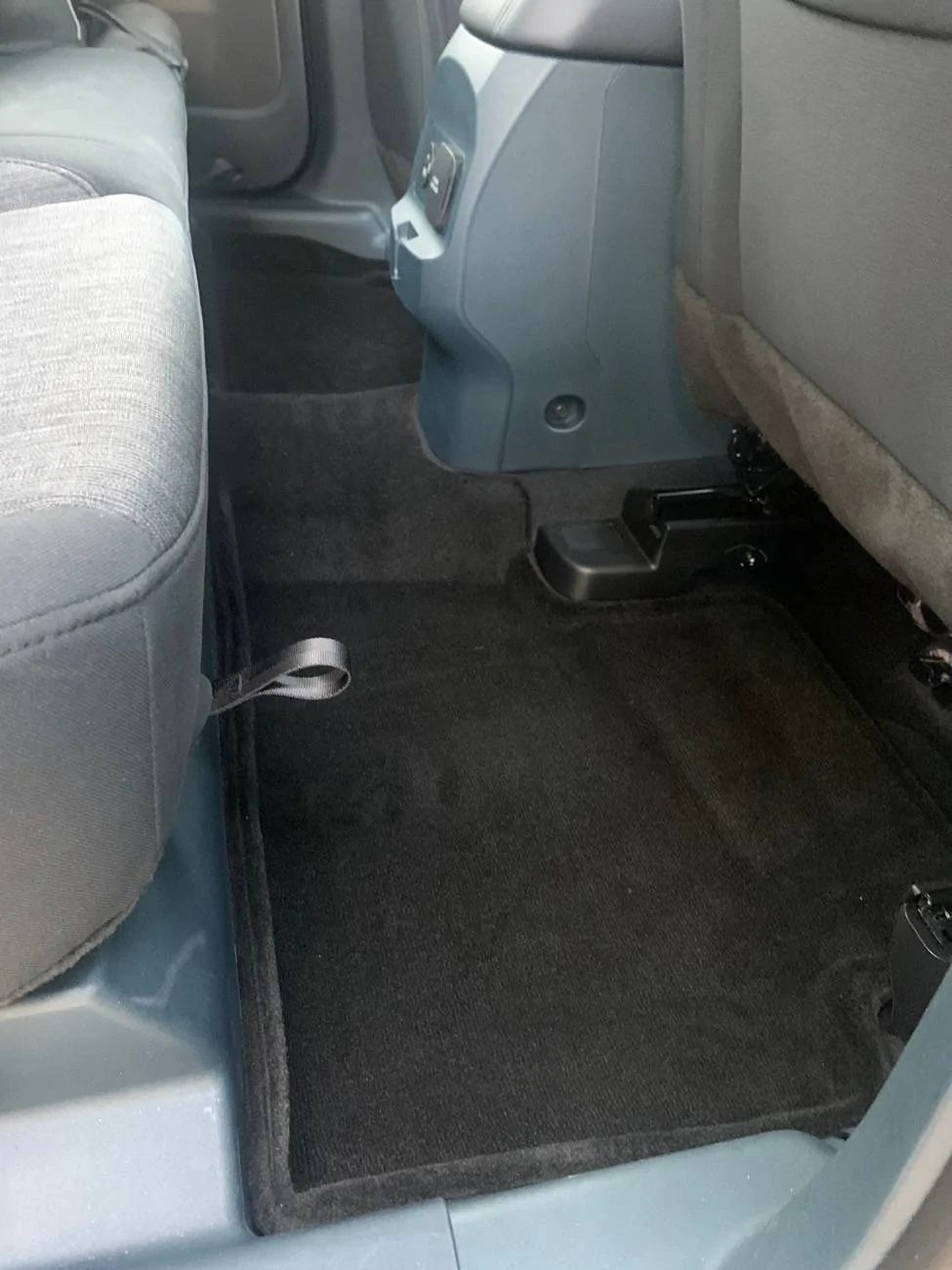 Ford Maverick Carpeted Floor Mats? IMG_0474