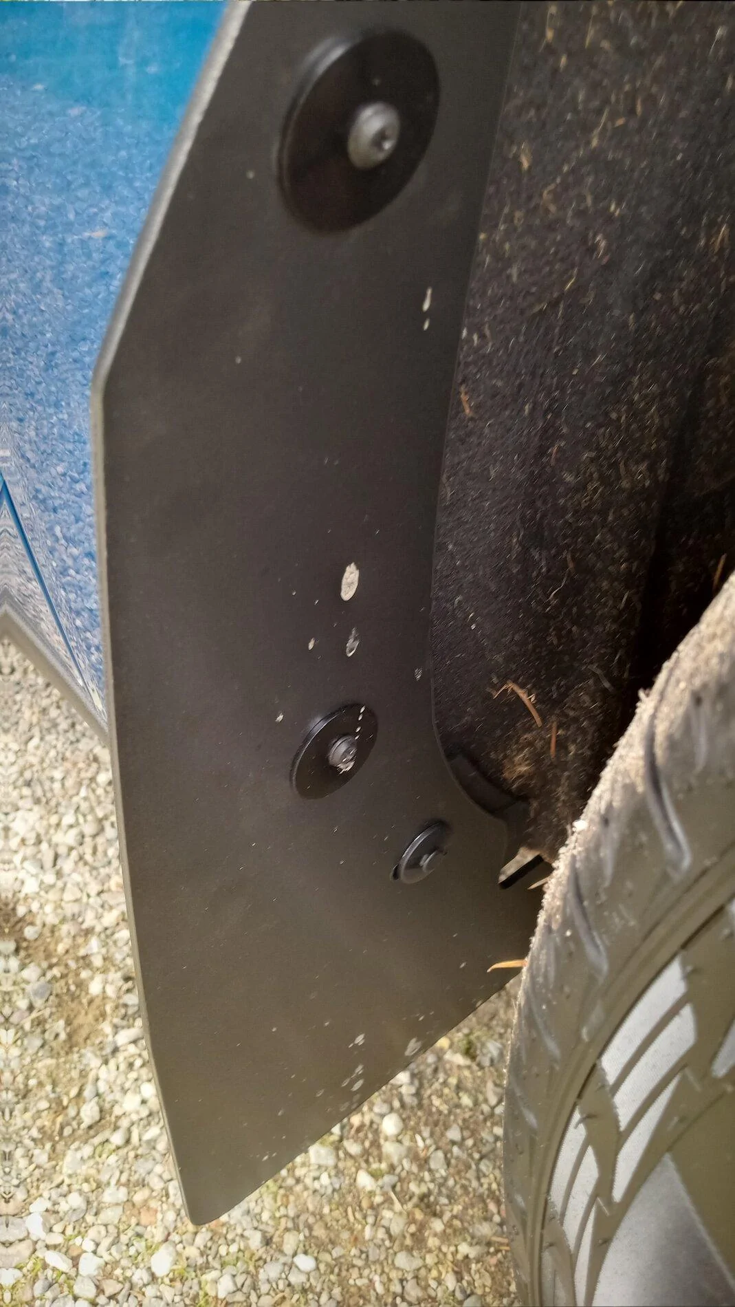 Ford Maverick Installed Rokblokz mud guards 20211118_112605