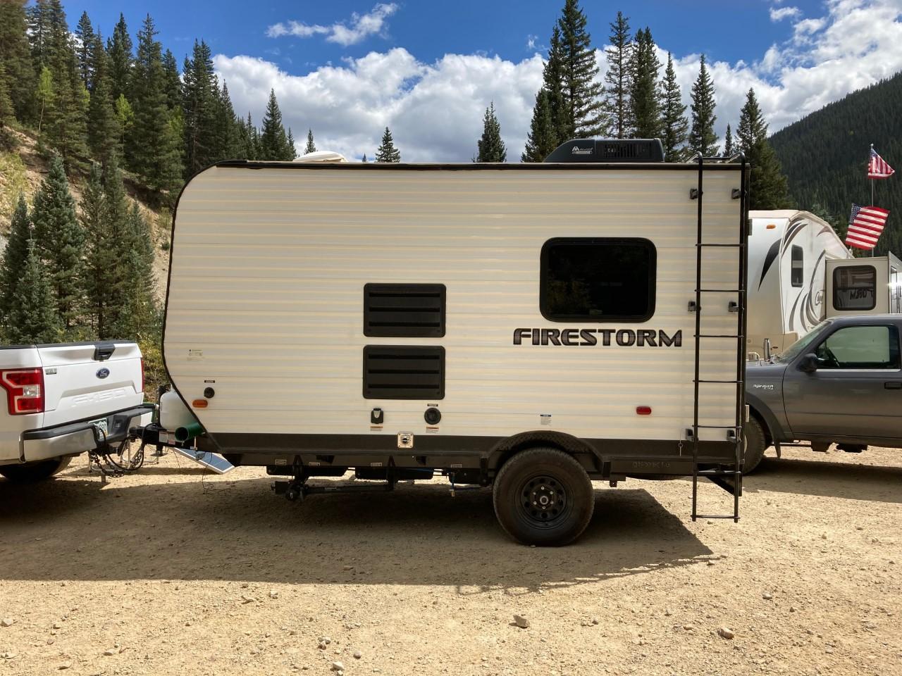 Ford Maverick Camper in Maverick promotional clip? Firestorm