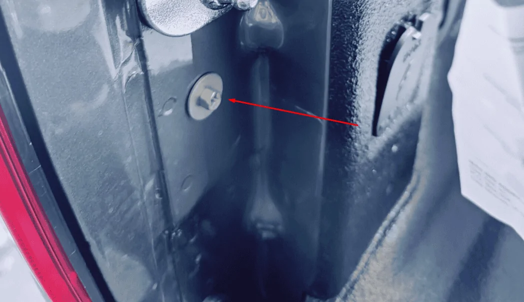 Ford Maverick Tailgate Assist - installed notes, pics, video 1637962508601