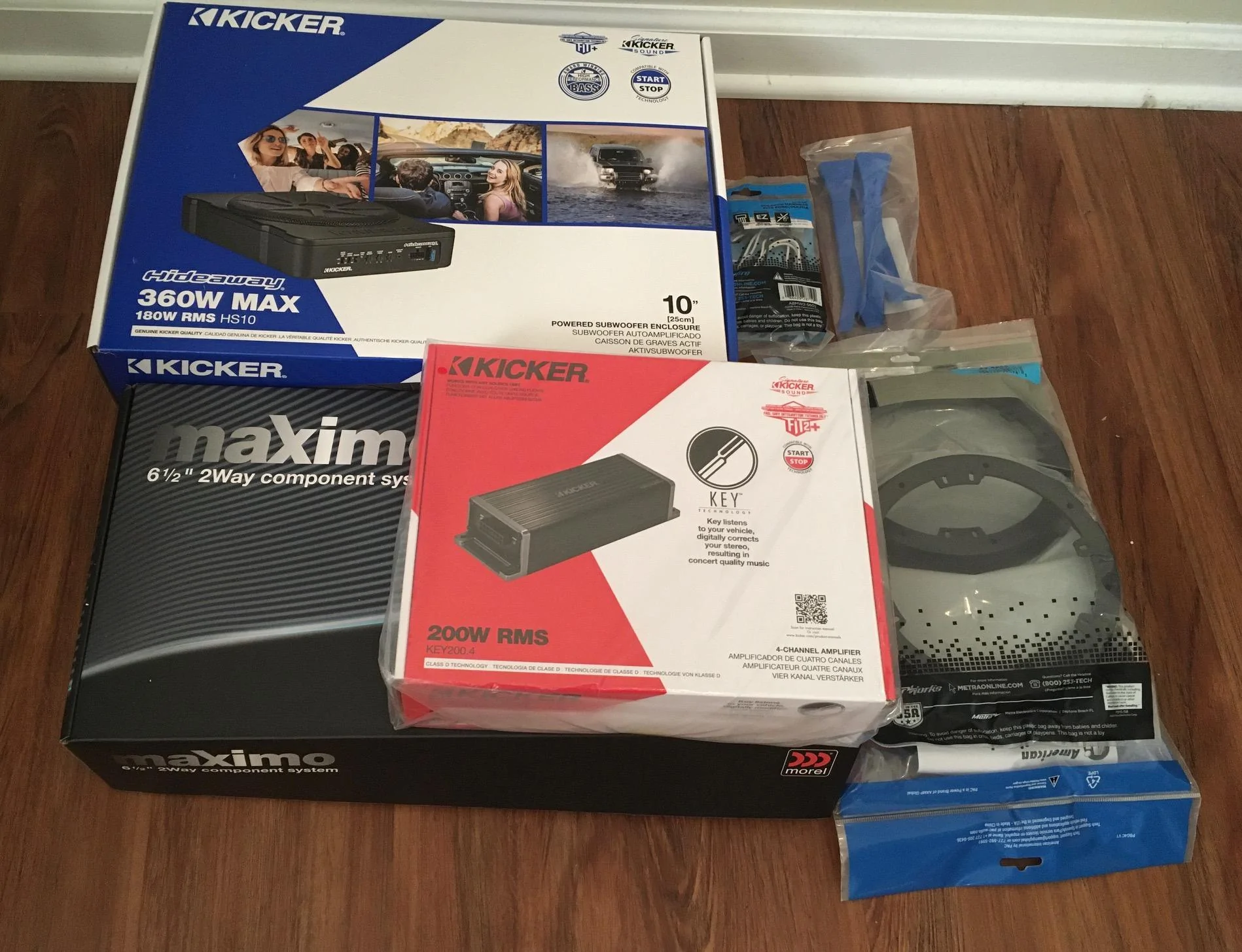 Ford Maverick Upgrading the XLT base audio system / door panel removal - finished with lots of pics. Pile of Audio