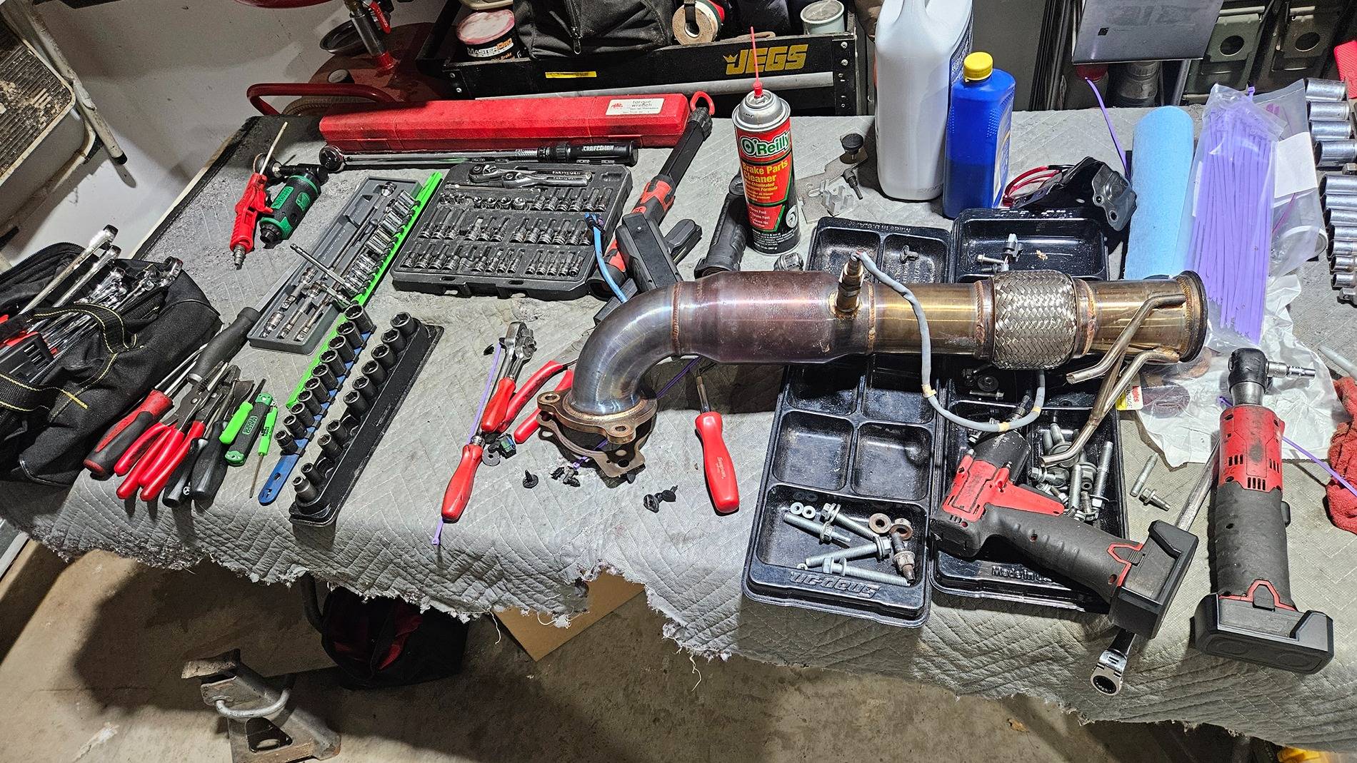 Ford Maverick Original engine is toast... time for a 2.3 engine swap 20250126_095853