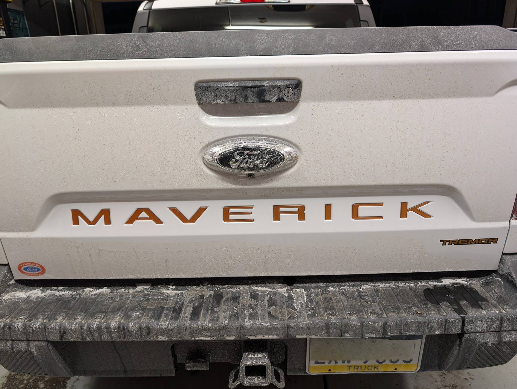 Ford Maverick Anyone with a white Tremor and the Tremor orange tailgate letters? 1000005905