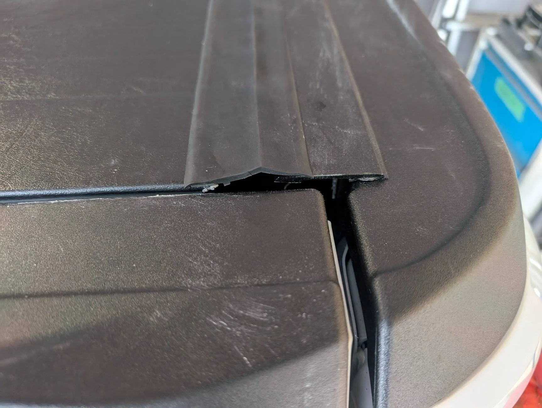 Ford Maverick 25 Ford Hard Roll Up Fitment Issue PXL_20250201_155343415