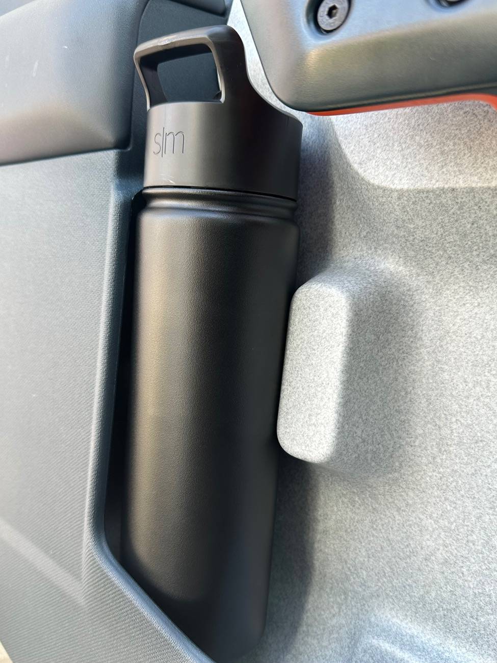 Ford Maverick Water bottle with perfect door fit - from Simple Modern 🤠 IMG_1960