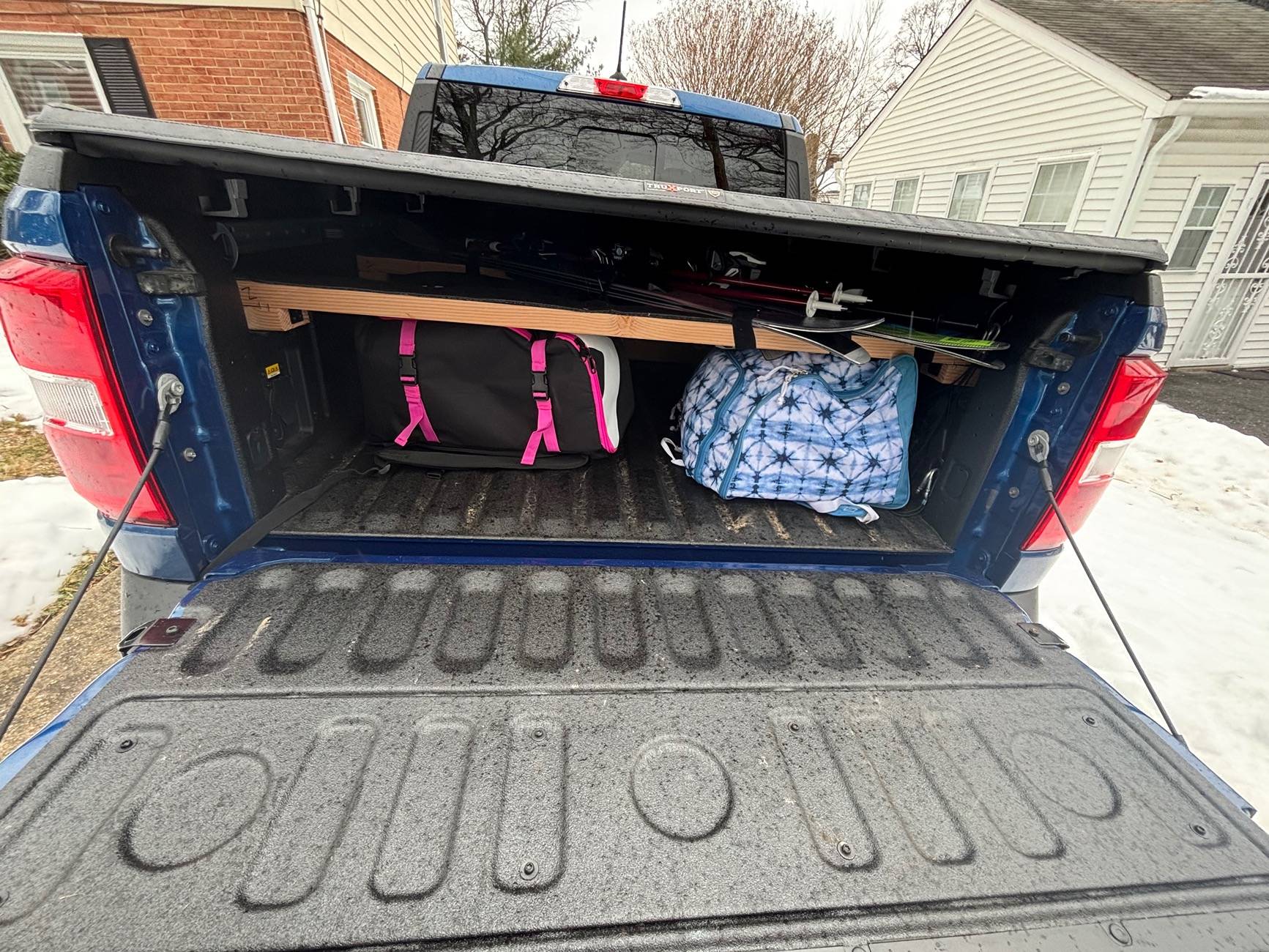 Ford Maverick In-bed DIY ski rack solution IMG_2250