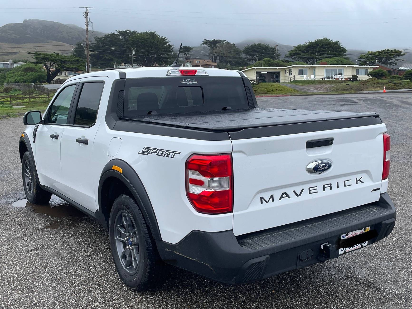 Ford Maverick Fender Flares installed on 2025 Maverick Space White IMG_2600