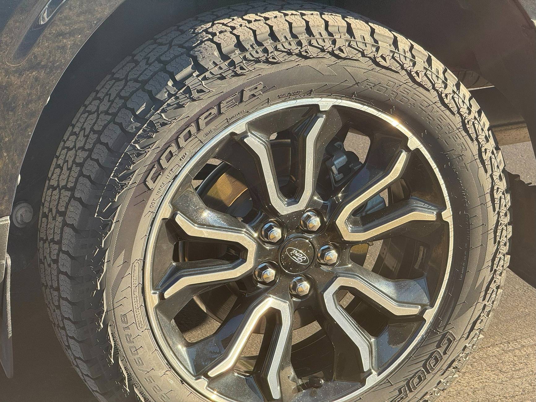 Ford Maverick Aftermarket / Custom Wheels & Tire Photos and Specs (on Maverick) -- Add Yours 20250204_204638431_iOS