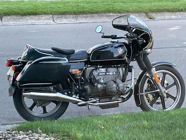 Ford Maverick Motorcycle riders, let’s see your ride. BMWR90240