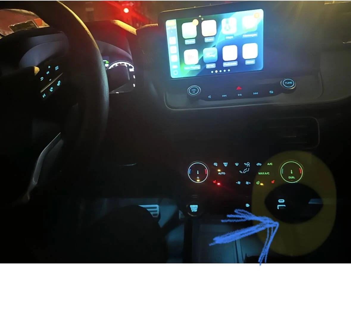 Ford Maverick USB Hub - Ambient Lighting IMG_2186