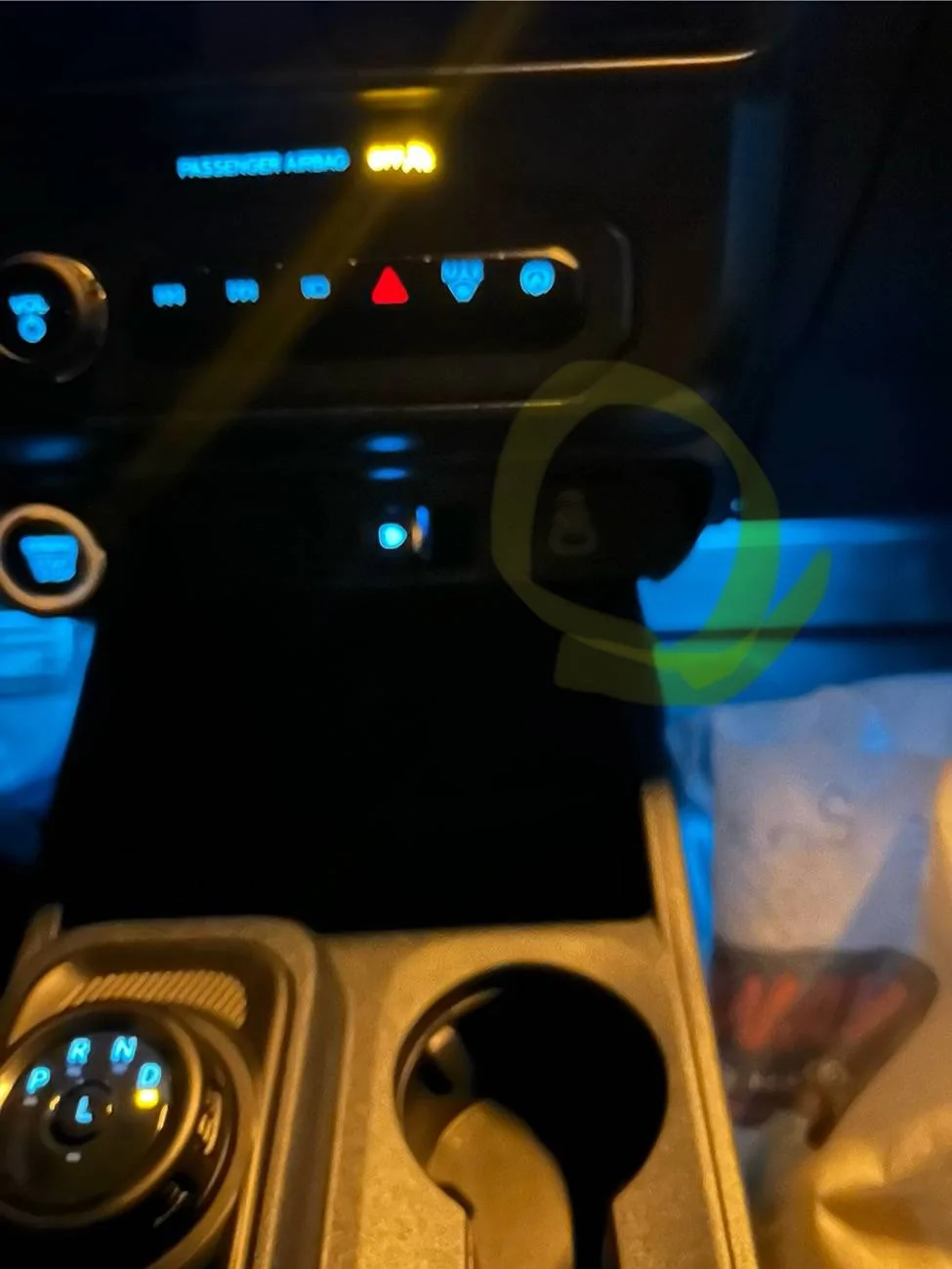 Ford Maverick USB Hub - Ambient Lighting IMG_2335