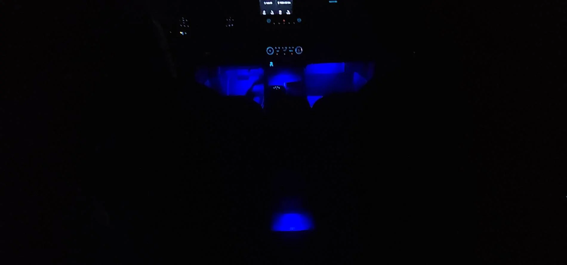 Ford Maverick USB Hub - Ambient Lighting 20241117_222843