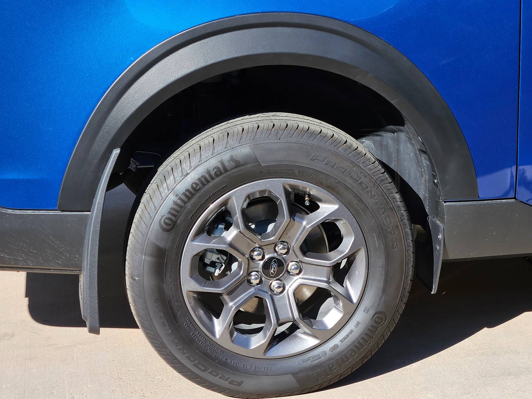 Ford Maverick Installing Mabett Mud Flaps and Fender Flares at the same time Mabett flare 02