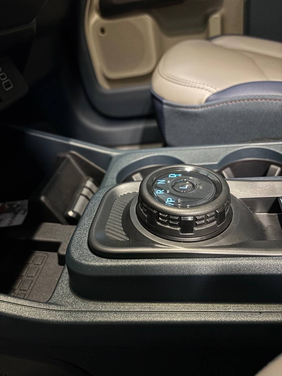 Ford Maverick Maverick dial shifter ring vs bronco sport shifter ring IMG_8424