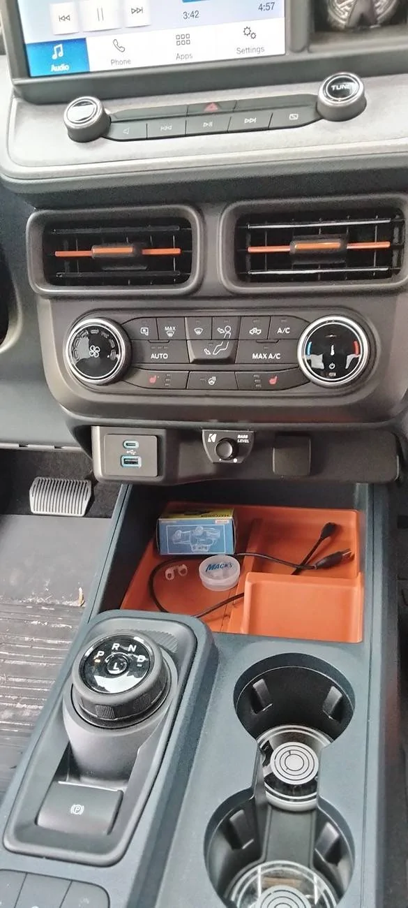 Ford Maverick Installing two kicker HS518 compact powered subs in XLT 1000001178