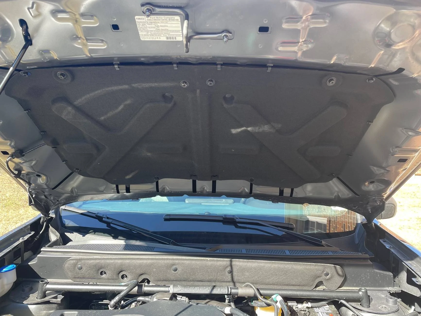 Ford Maverick Engine cover IMG_3478