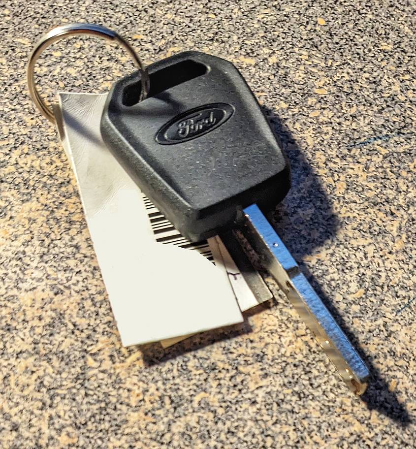 Ford Maverick Can you buy spare key with programable chip PXL_20250218_010518819