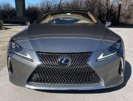 lexus.jpg