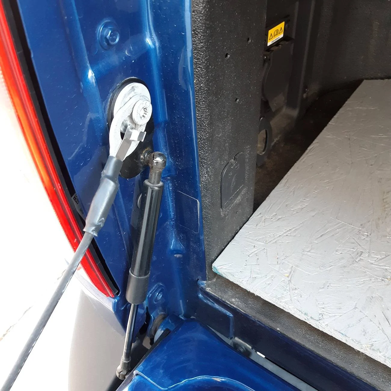 Ford Maverick Sealing water out of bed 20250218_074936