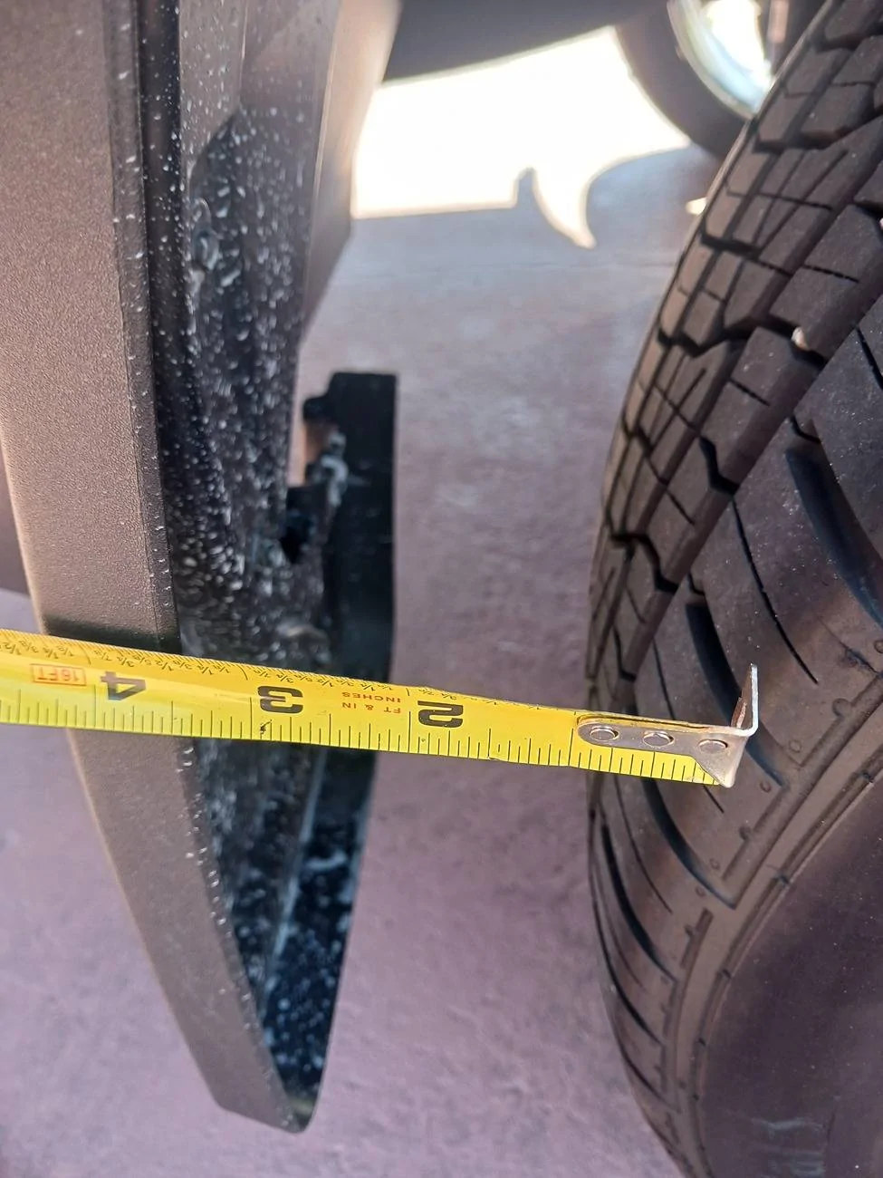 Ford Maverick Is this bed cover installed correctly? 20240527_105516