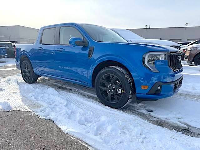 Ford Maverick Maverick Lobo with Optional 19" Black Wheels MLOW