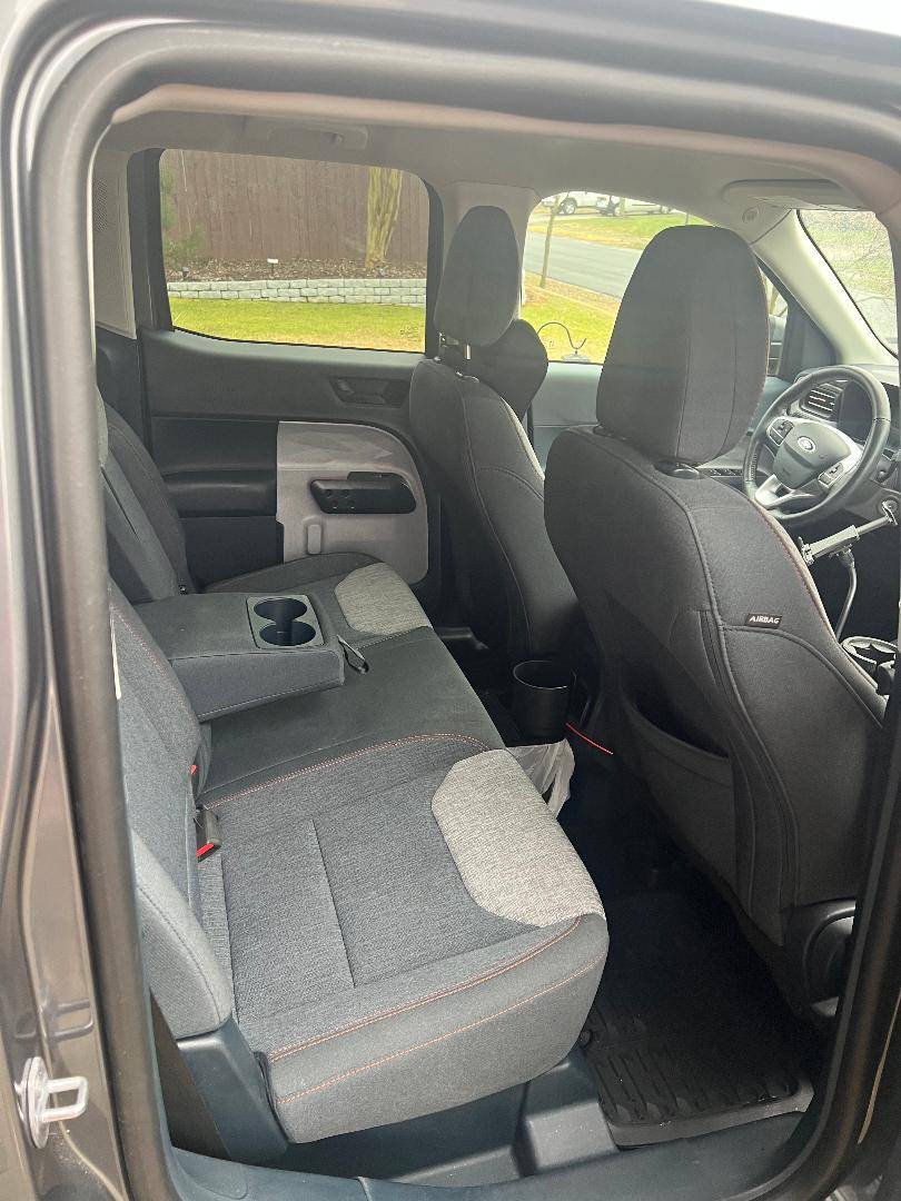 Ford Maverick 2022 Ford Maverick XLT Hybrid back seat