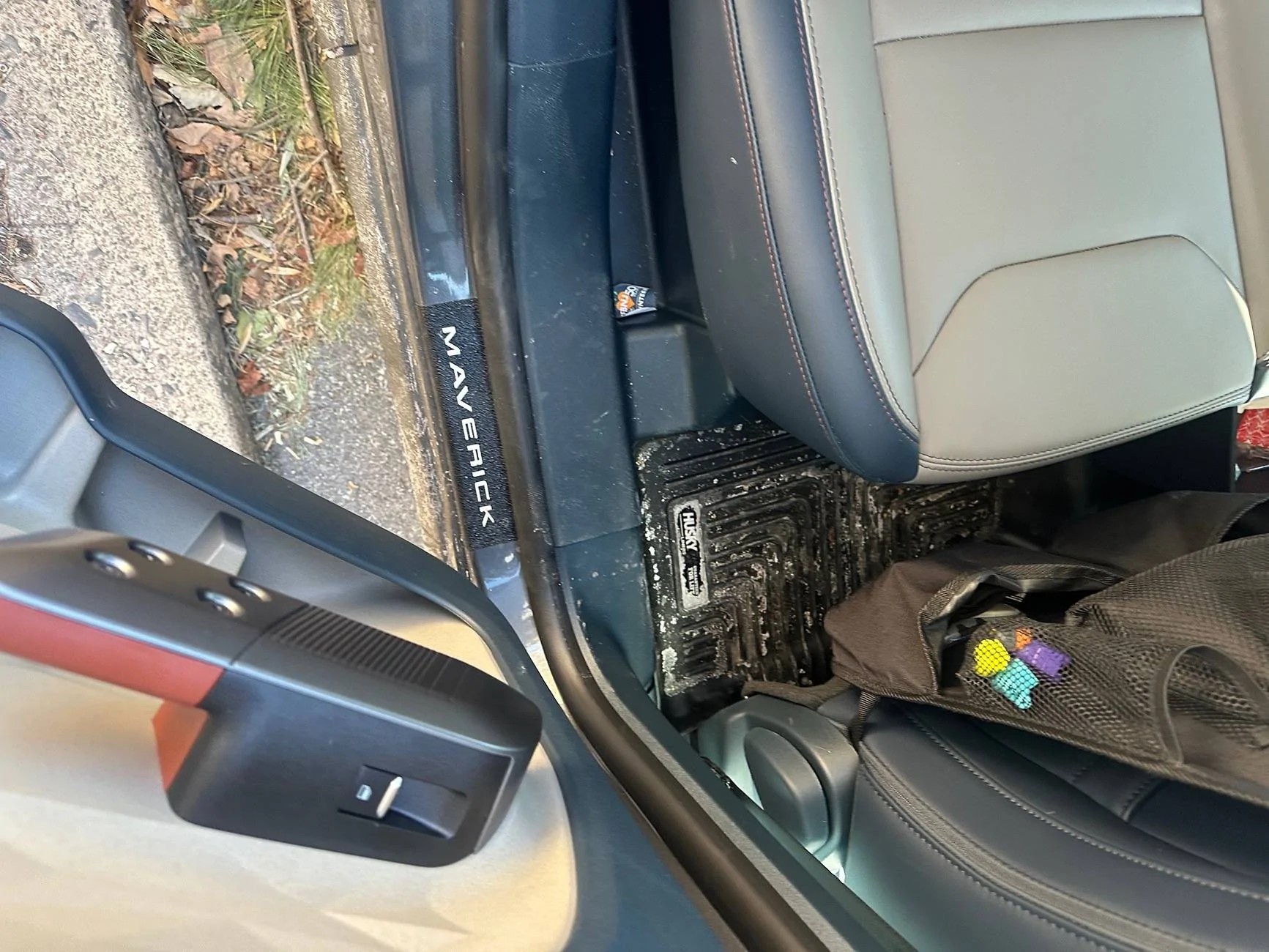 Ford Maverick Installed Husky Weatherbeater Floor Mats in 2025 Hybrid IMG_2509