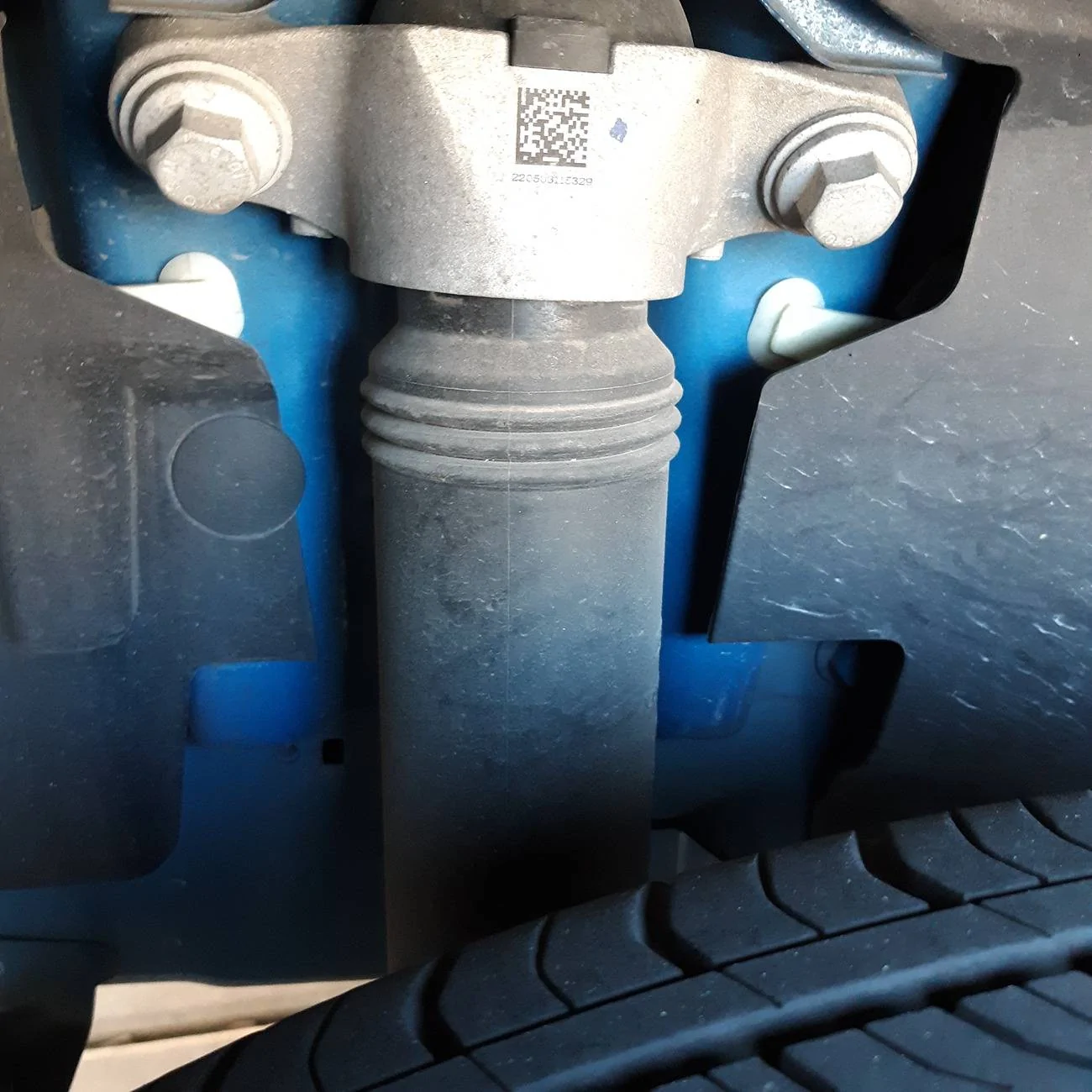 Ford Maverick Rear Shock Boot keeps failing on Maverick Hybrid FWD 20250223_085242