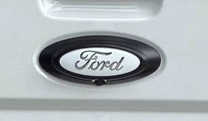 Ford Maverick Ford Blue Oval change IMG_0422