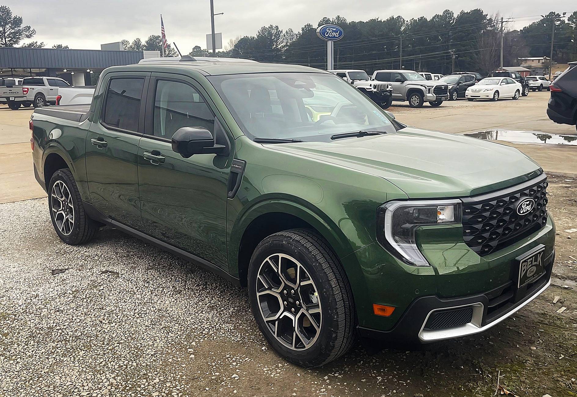 Ford Maverick 2025 Lariat Hybrid AWD GREEN mav 1