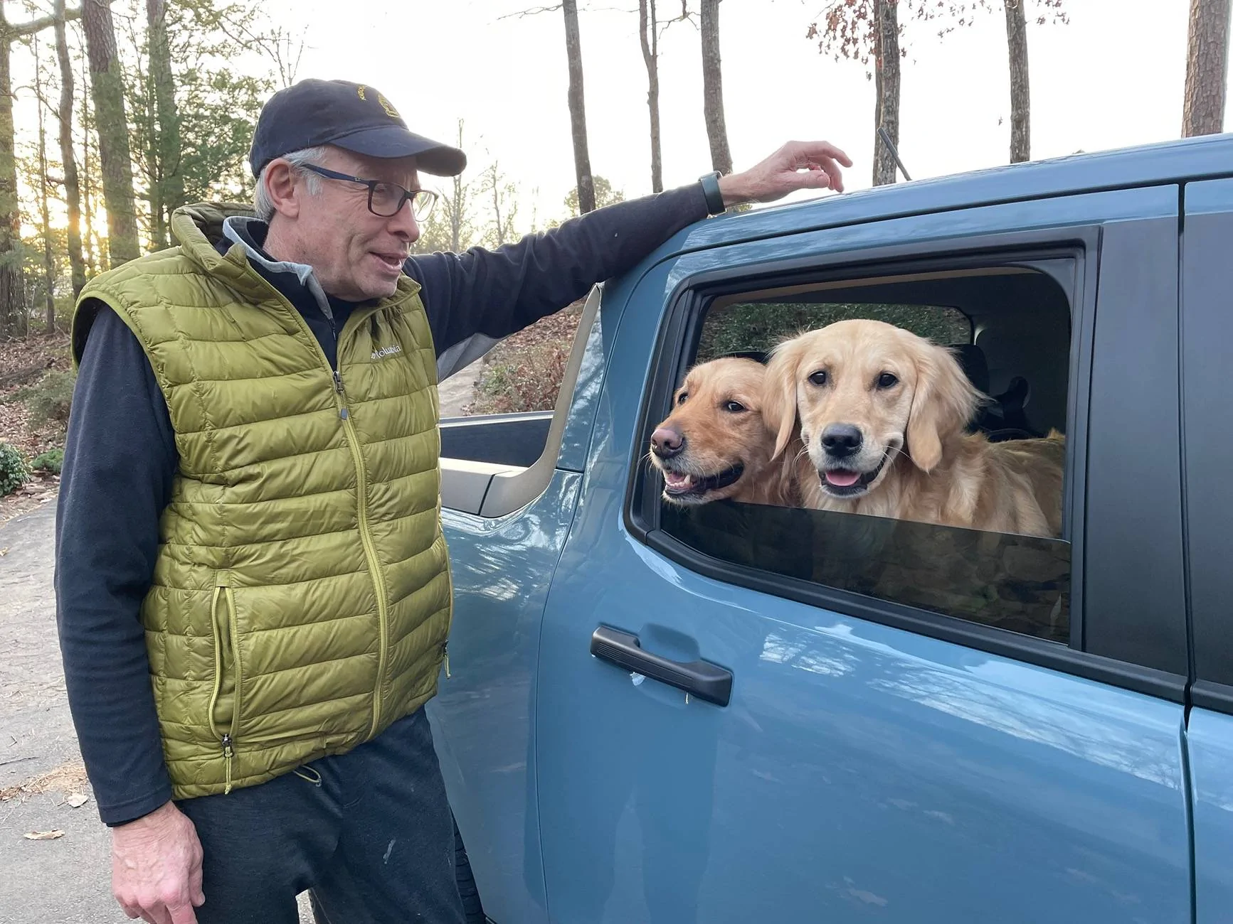 Ford Maverick Mabett | Giveaway: Maverick and Pets, Let’s Hit the Road! 🐾 IMG_8261
