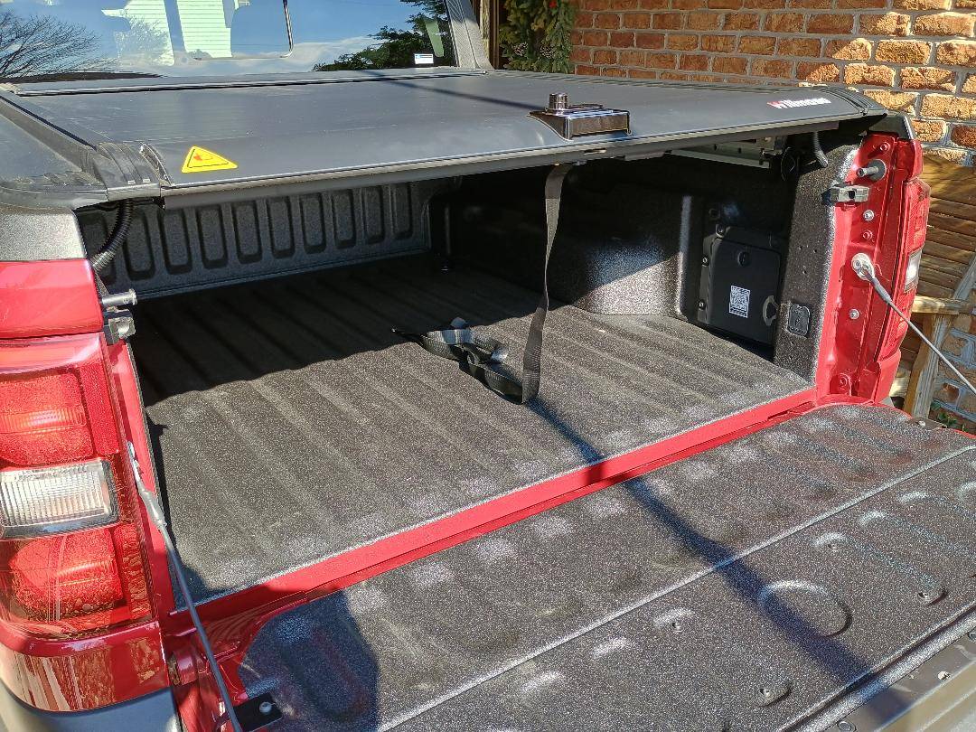 Ford Maverick Coiling tonneau cover tonneau5
