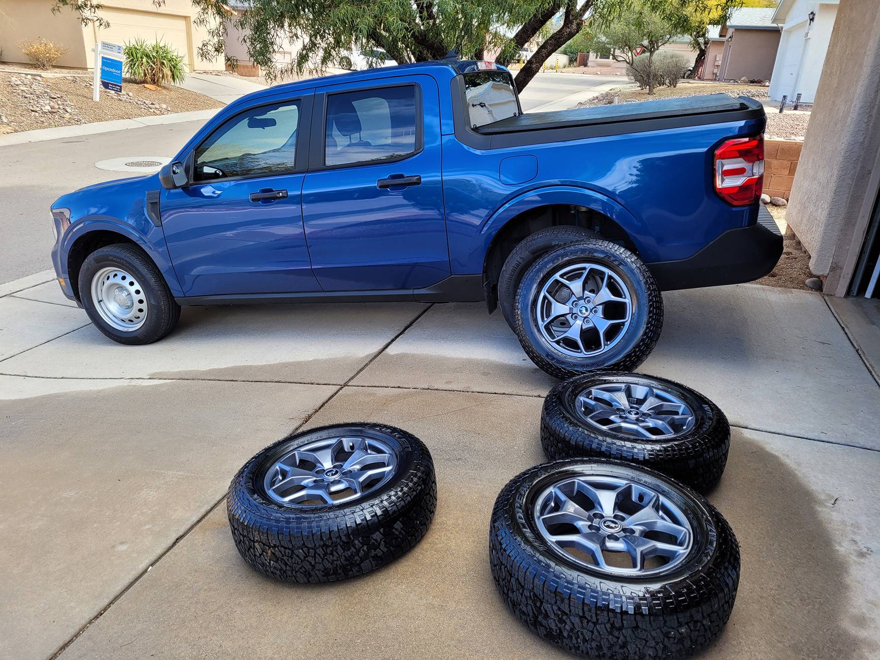 Ford Maverick Bronco Sport Outer Banks wheels on Cactus Gray 20240125_121327