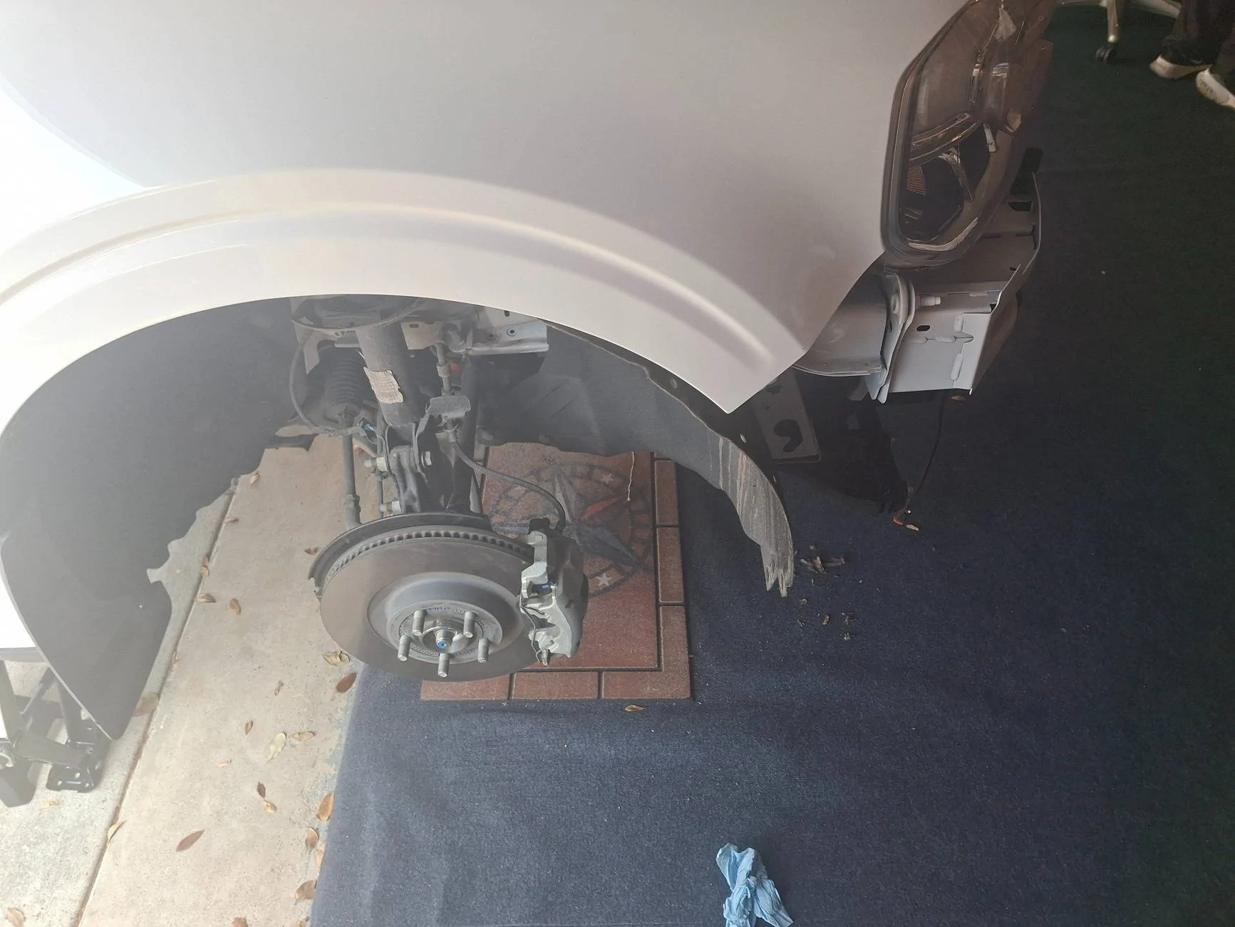 Ford Maverick Diode Dynamics Fog Lights Installed - Experience & Photos Passenger Side Tire Removed For Fog Light Install