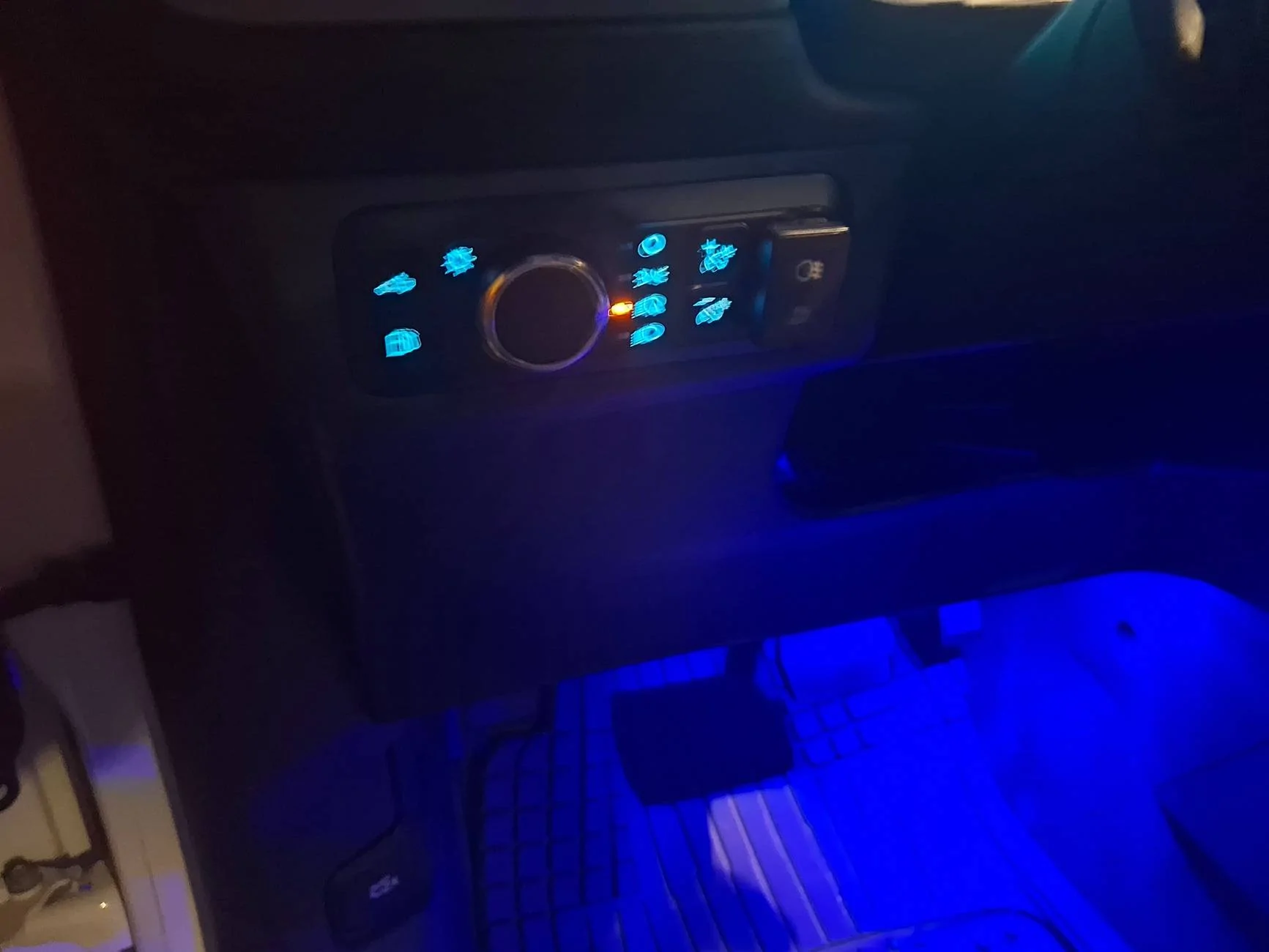 Ford Maverick Diode Dynamics Fog Lights Installed - Experience & Photos Night Time Fog Light Switch Powered Off
