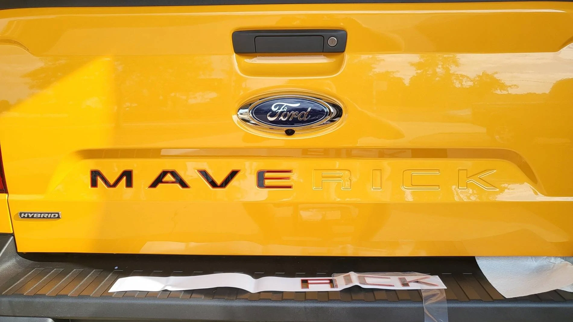 Ford Maverick Tailgate lettering that really pops 20230913_082146_resized