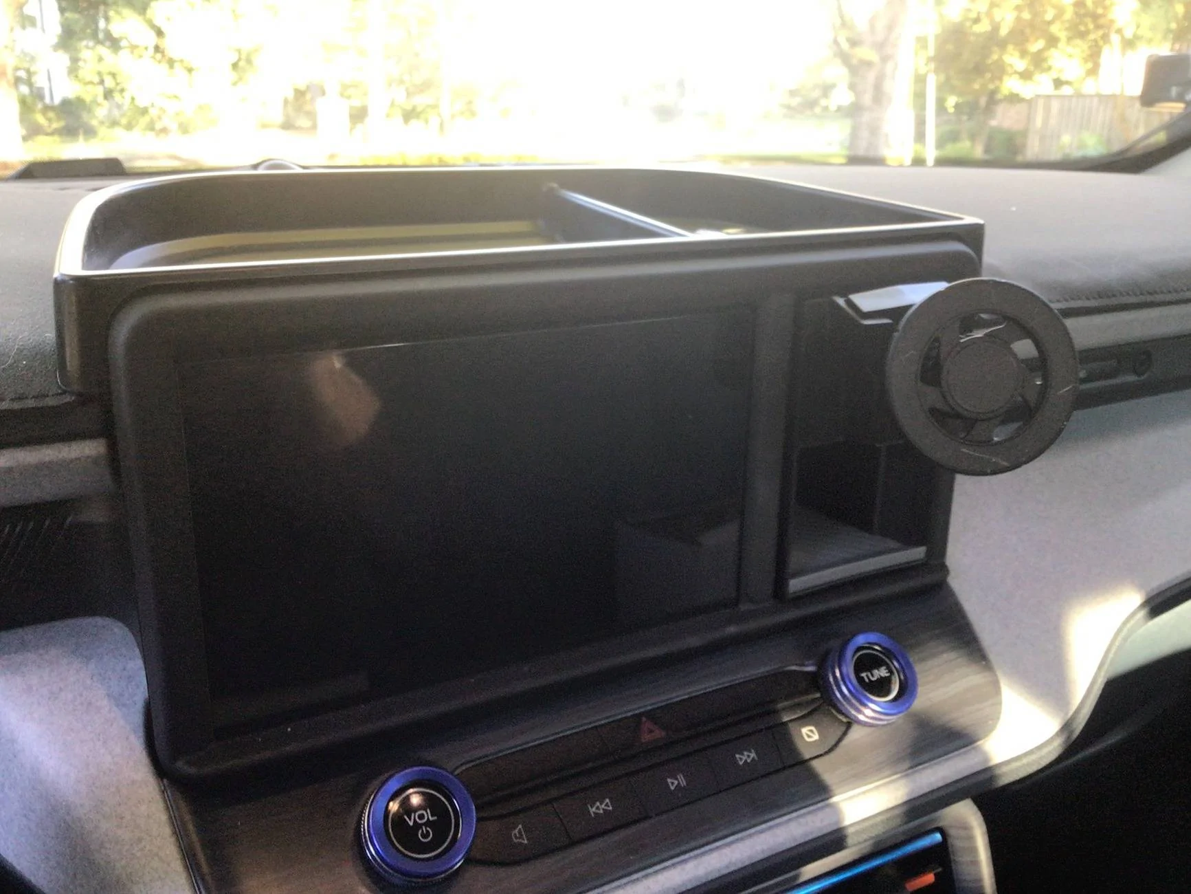 Ford Maverick Mabett | This Phone Holder is a Game-Changer! [Owner's Real Shots] 477052406_924757966409748_2523340907061199191_n