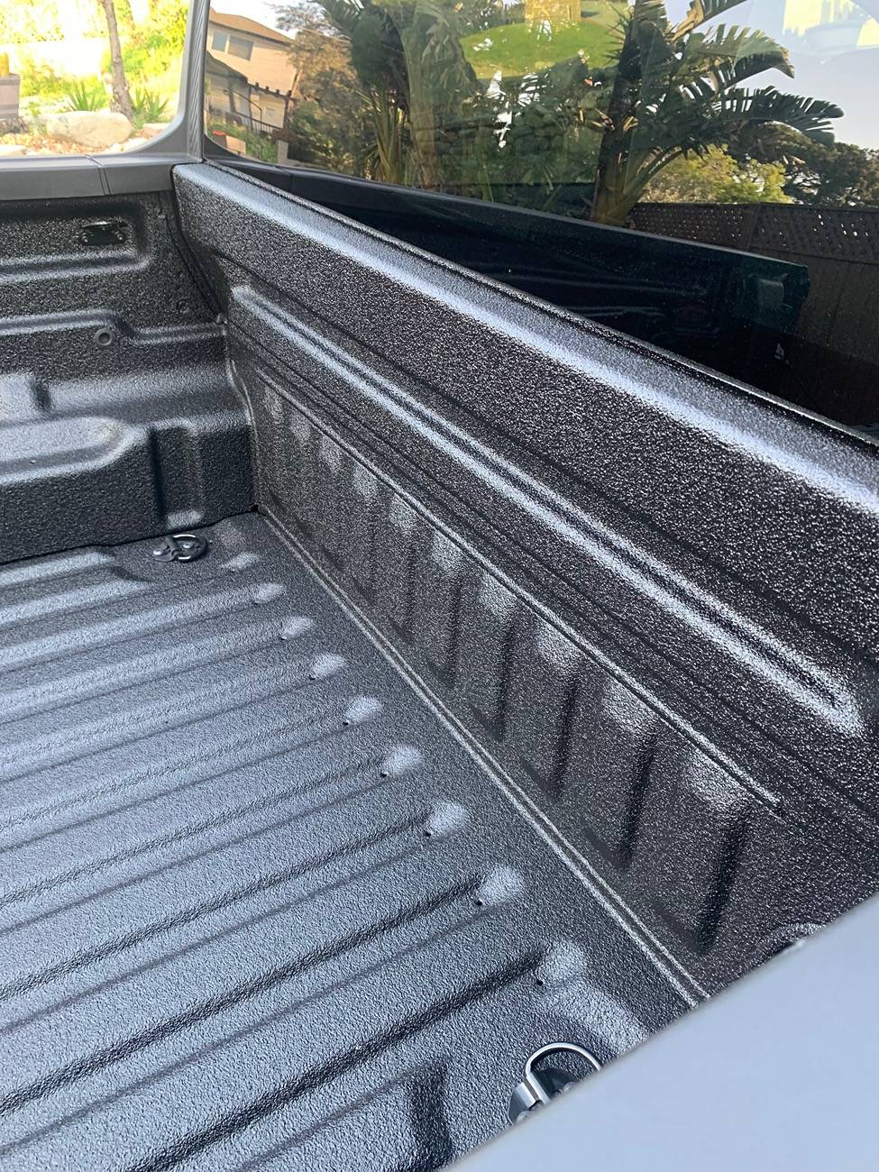 Ford Maverick Had my new 2024 Maverick bed Line-X sprayed today! IMG_1169