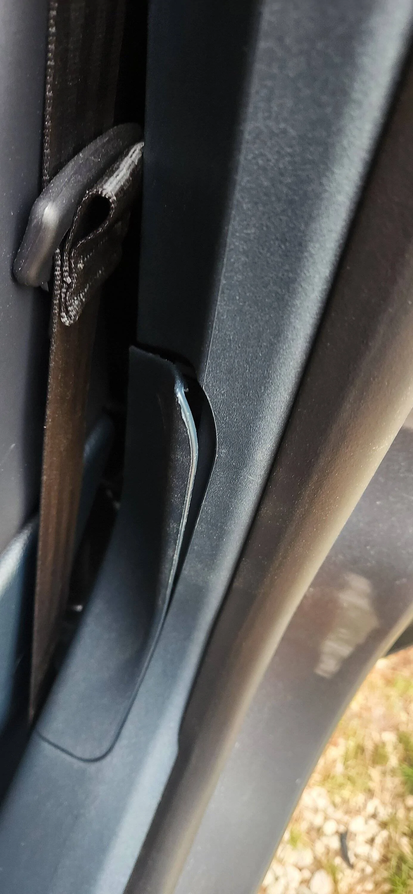 Ford Maverick Need a part number. Rear driver's side door, right side panel. Clip is broken right side rear door - right interior panel
