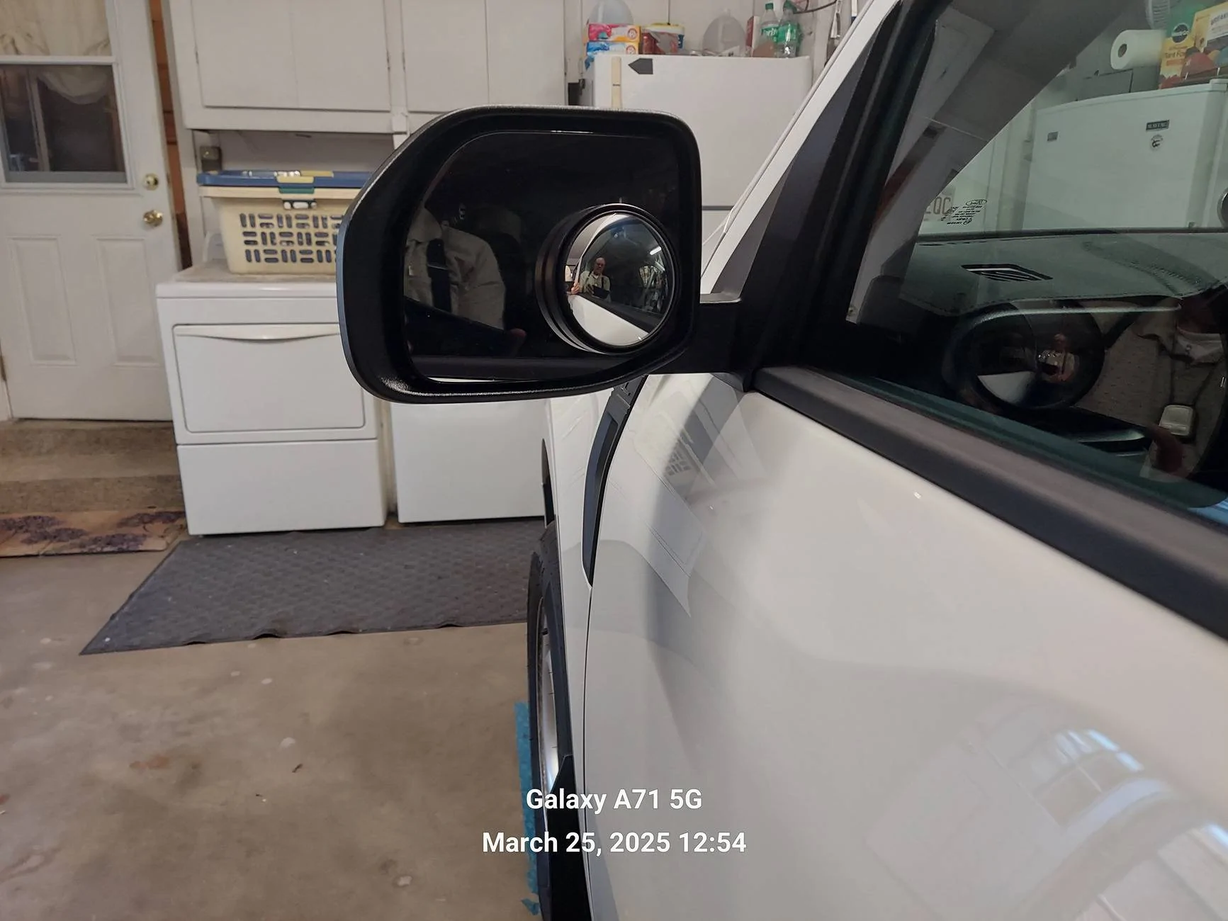 Ford Maverick Any Ideas How To Reduce Side View Mirror Night Glare? 20250325_125408